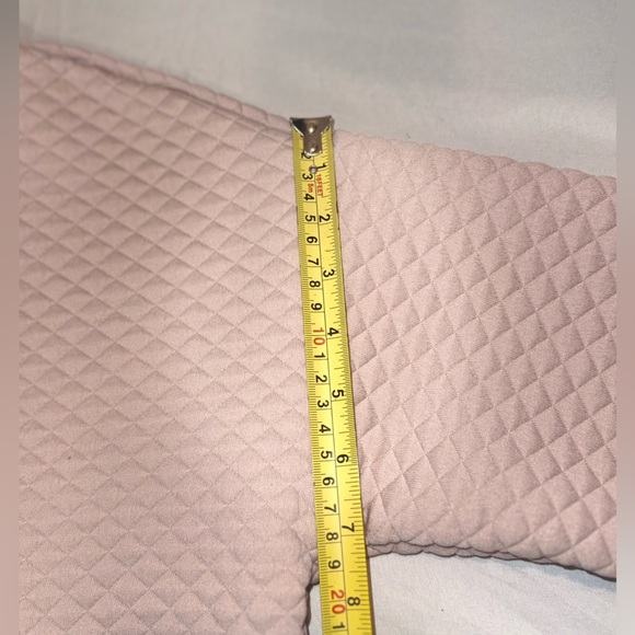 New Balance Quilted Textured Pink Cowl Neck Long Pullover Sweater Size Medium - Picture 9 of 14